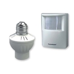 SkylinkHome SK-9 Wireless Remote Screw-IN Motion Activated Light Kit