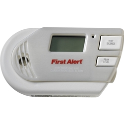 First Alert GC01CN Combo Explosive Gas and Carbon Monoxide Alarm with Digital Display